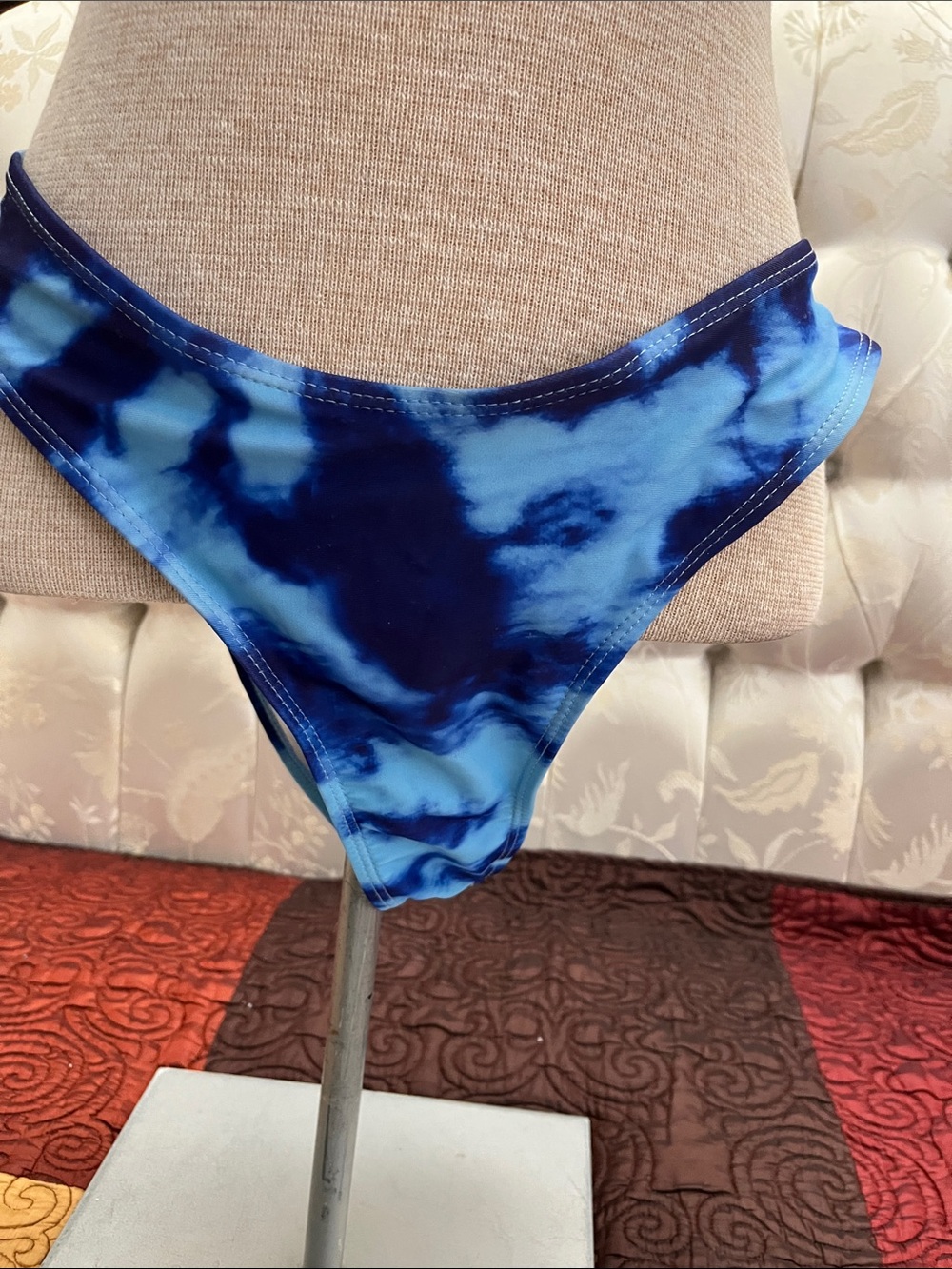 SHEIN Blue Tie-Dye Triangle Bikini Set - Ocean Mix. Large - Picture 3 of 4